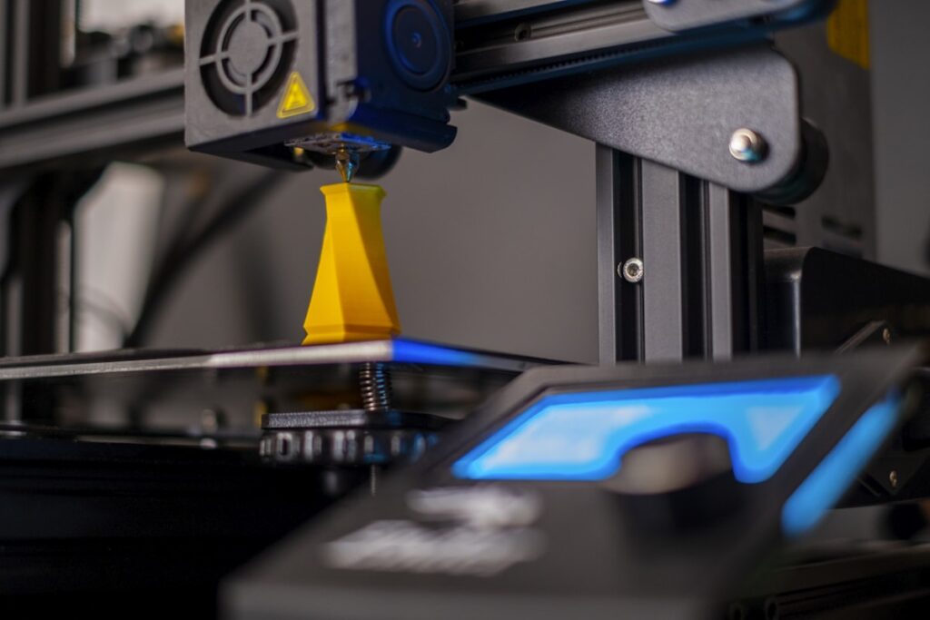 Metall-3D-Drucker – Symbolbild KI-optimierte additive Fertigung