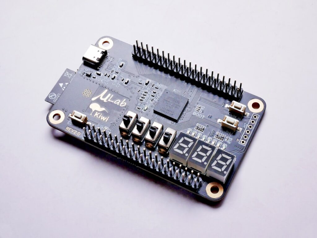 Mikrocontroller-Board – Symbolbild ESPHome Zigbee-Komponente