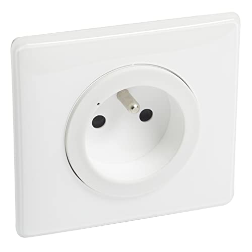Legrand 067725 Zwischenstecker mit Verbrauchsmessung